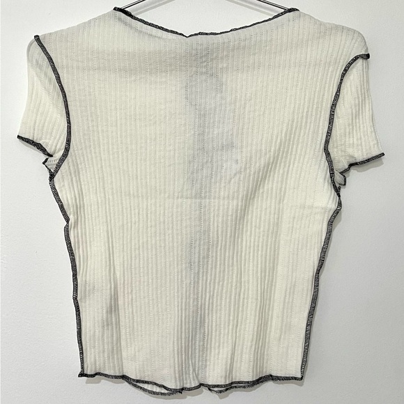 BDG Urban Outfitters NWT Ivory Cut Out Piped Seam Top - Picture 5 of 6